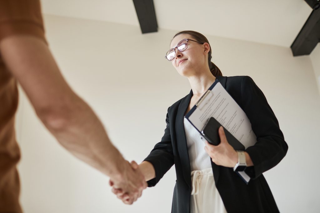 Hire A Transaction Coordinator Professional in San Bernardino handshake